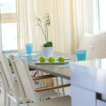 How To Rent Your Own In With Fantastic Private Pool, 1537 Βίλα *