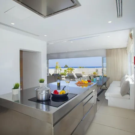 How To Rent Your Own In With Fantastic Private Pool, 1537 Πρωταράς