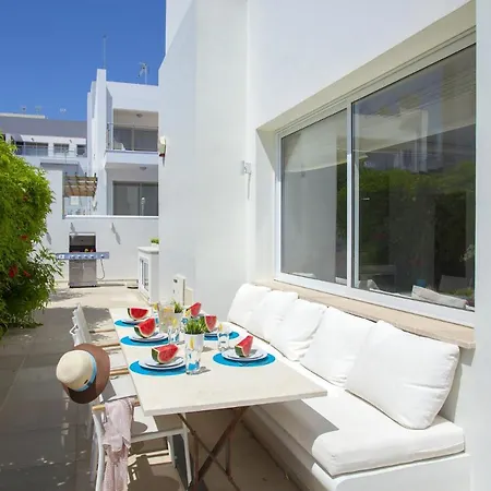 How To Rent Your Own In With Fantastic Private Pool, 1537 Villa *